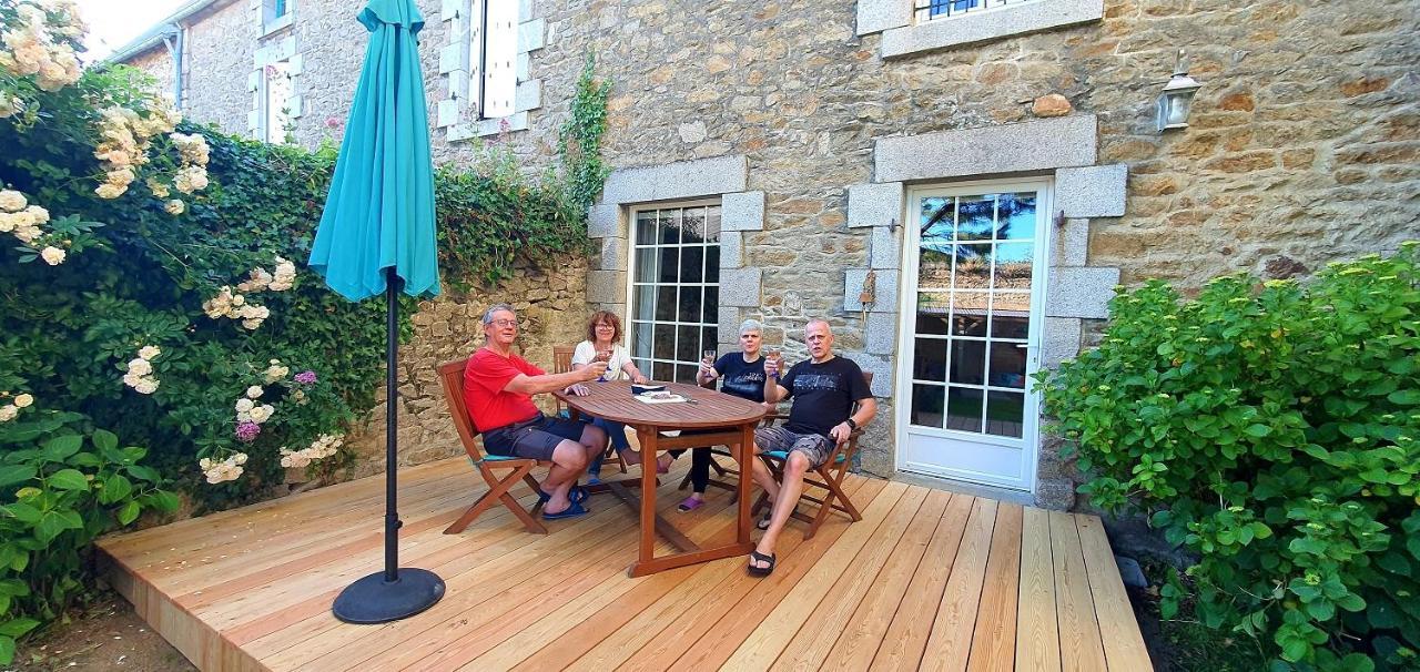 La Vallee Du Launay Taden Exterior foto